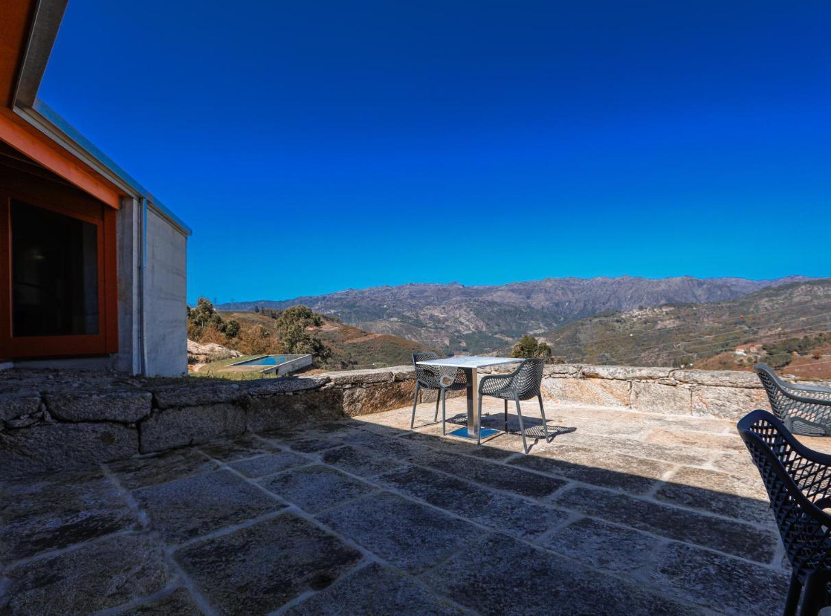 Penzion Quinta Da Riba Ma Santa Leocadia Exteriér fotografie